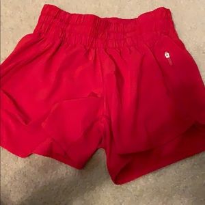 Lululemon Tracker shorts